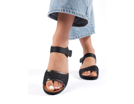 Luxusní dámské  sandály černé platforma