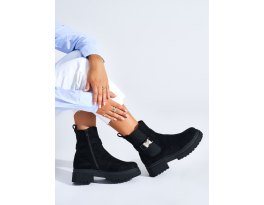 Klasické dámské černé  kotníčkové boty na širokém podpatku
