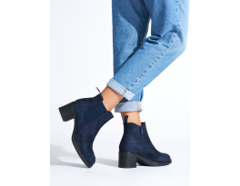 Praktické tmavě modré dámské  kotníčkové boty na širokém podpatku